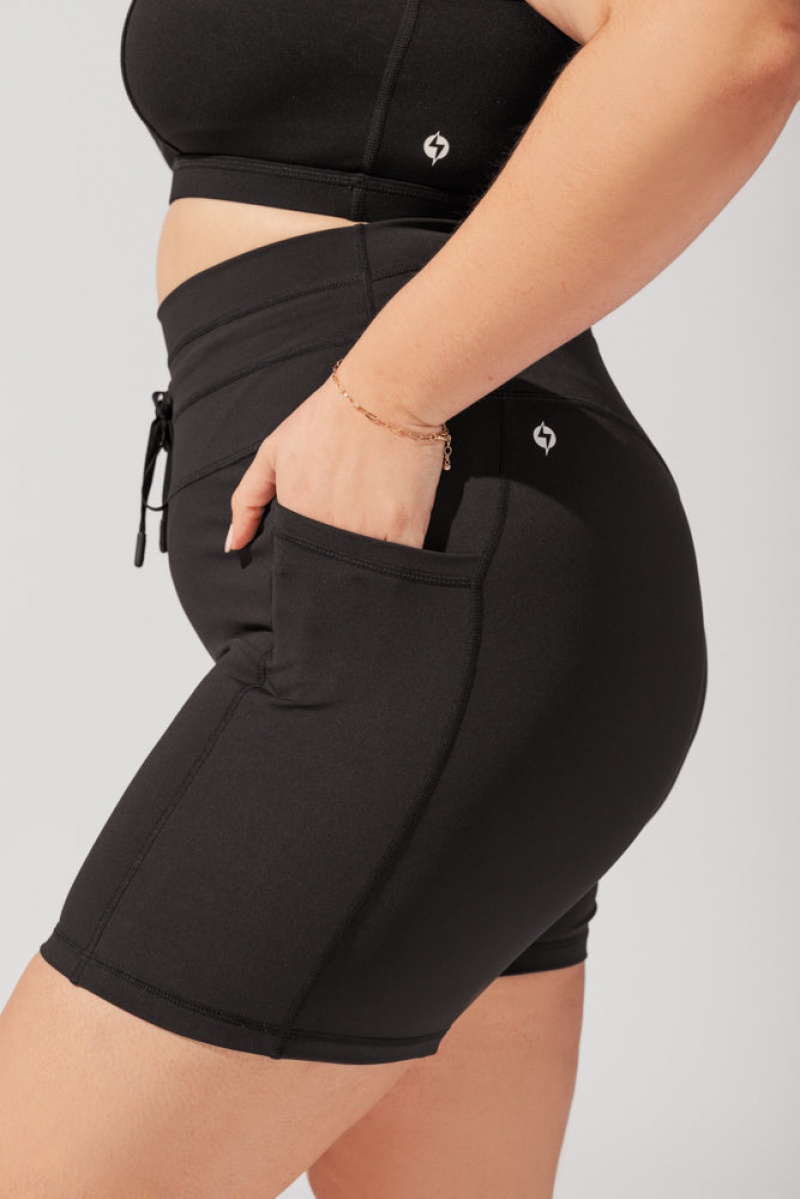 POPFLEX Cargo Booty Short (Soft Touch) Black | 103-UXMRVB