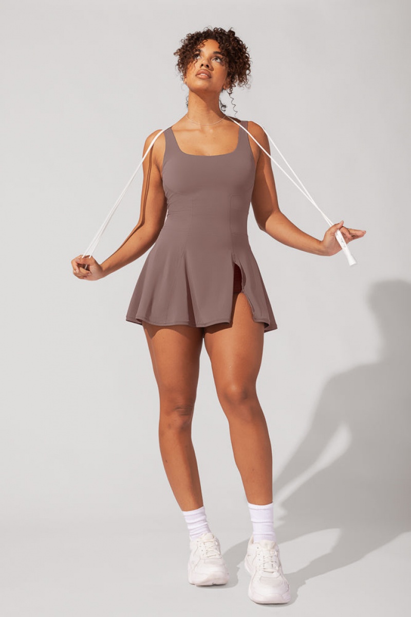 POPFLEX Tie-Breaker Superdress™ Peppercorn | 683-NEWKVY